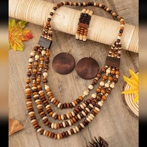 BRAND NEW ** Wooden Beaded Necklace, Bracelet and Earring Set